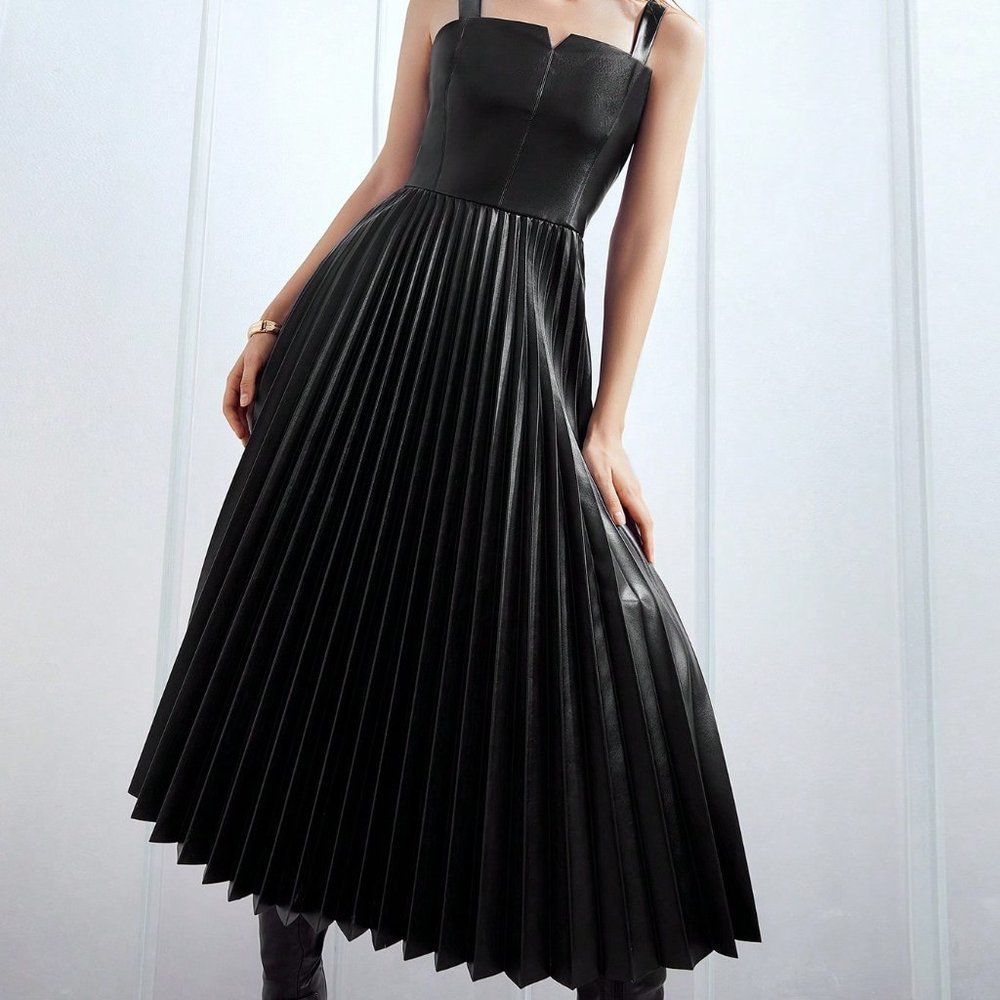 BLACK PREPPY WOMENS PLEATED PU LEATHER DRESS - Picture 5 of 5